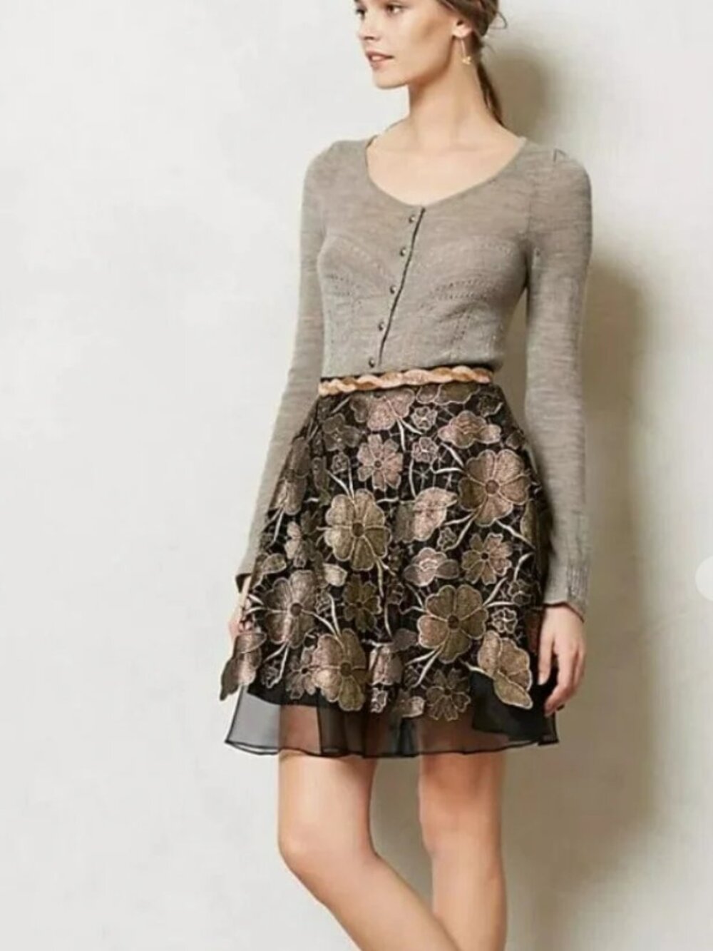Anthropologie Eva Franco Black & Gold Floral Applique Skirt | Size 2P | Like new